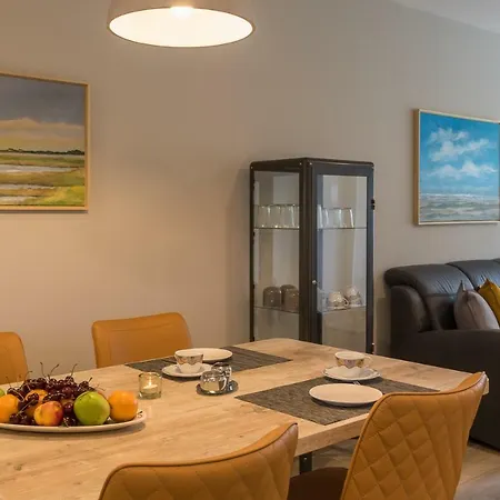 Hayungshaus Apartment *