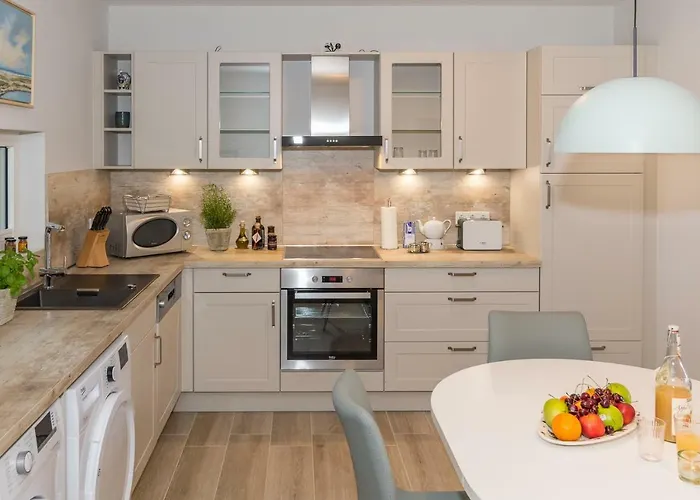 Hayungshaus Apartman *